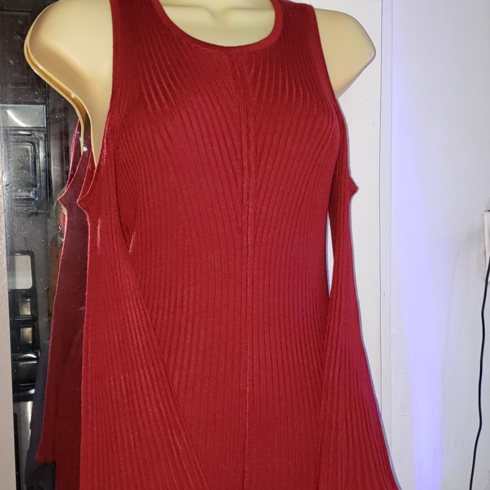 Express Shoulders off Red dress ..!